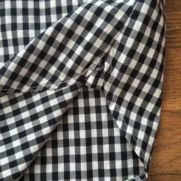 🧢J. Crew navy/white check boy shirt with round collar. Size S. - Picture 7 of 10